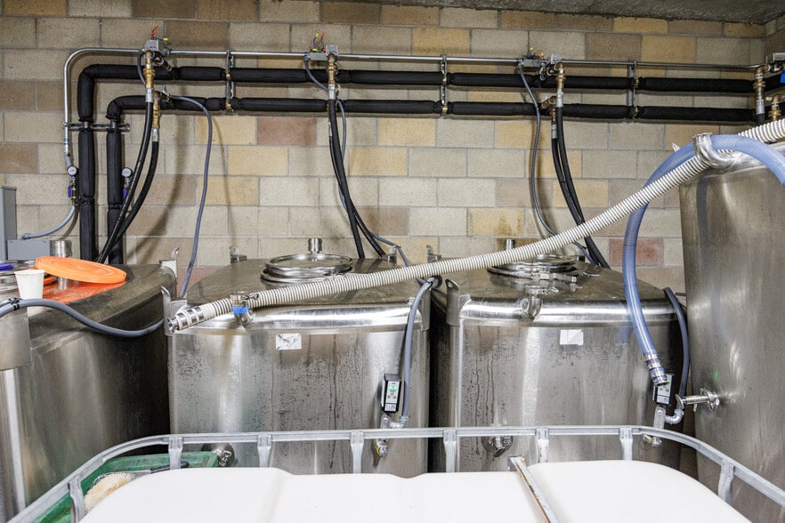 More Photos Of 2286 Sunshine Mountain Rd, San Marcos Winery Vineyard For Sale