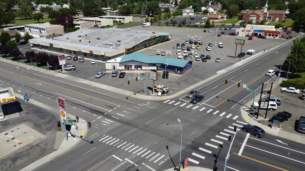 More Photos Of 1301 Jadwin Ave, Richland Unknown For Lease