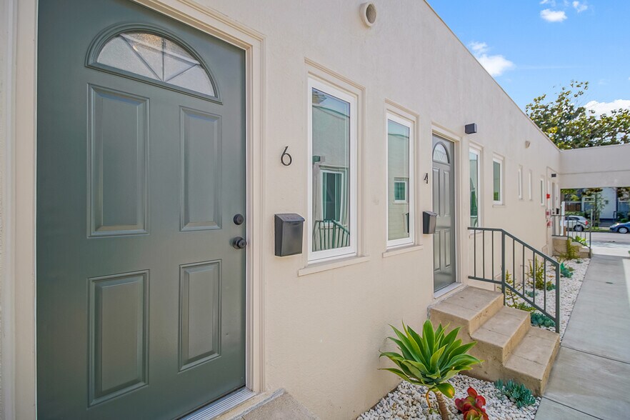 More Photos Of 1217 9th St, Santa Monica Apartments For Sale