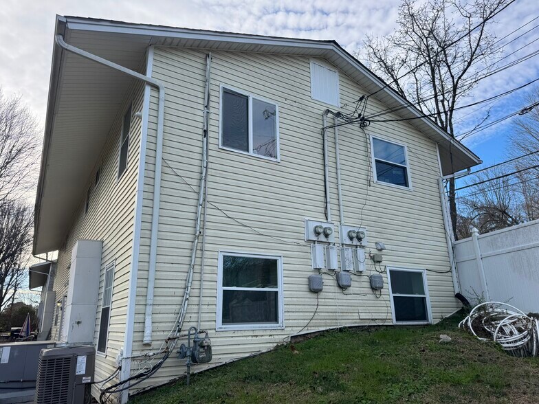 More Photos Of 3300-3374 Valley View Dr, Knoxville Apartments For Sale