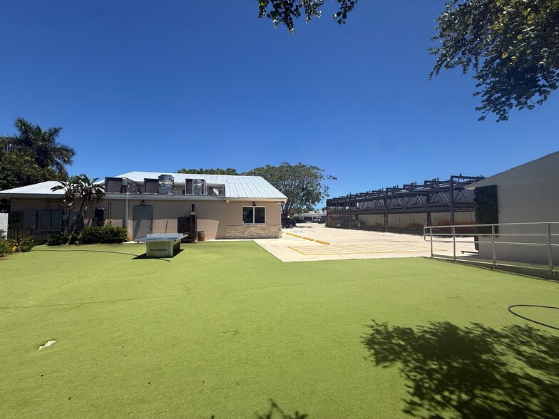More Photos Of 4801 S Dixie Hwy, West Palm Beach Lodge Meeting Hall For Sale