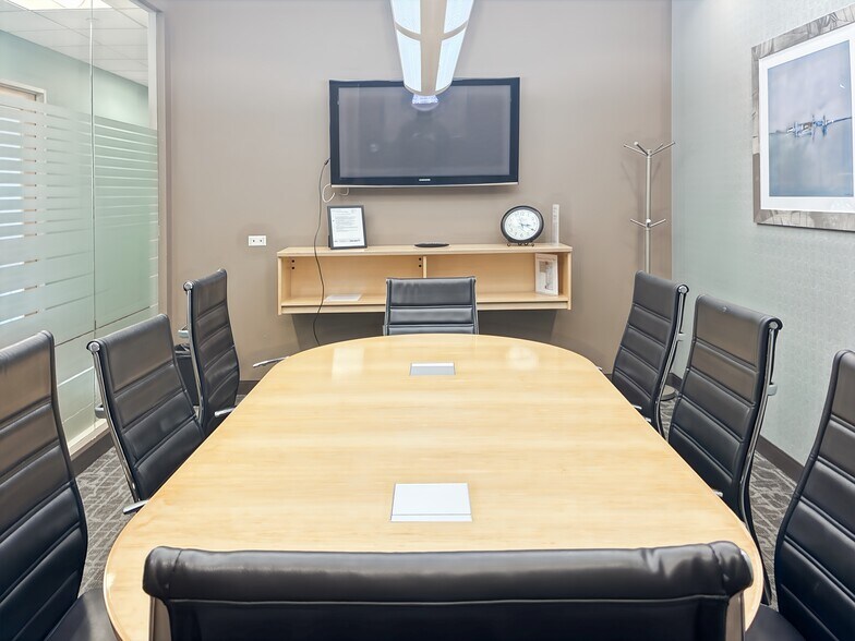 More Photos Of 100 Illinois St, Saint Charles Coworking Space