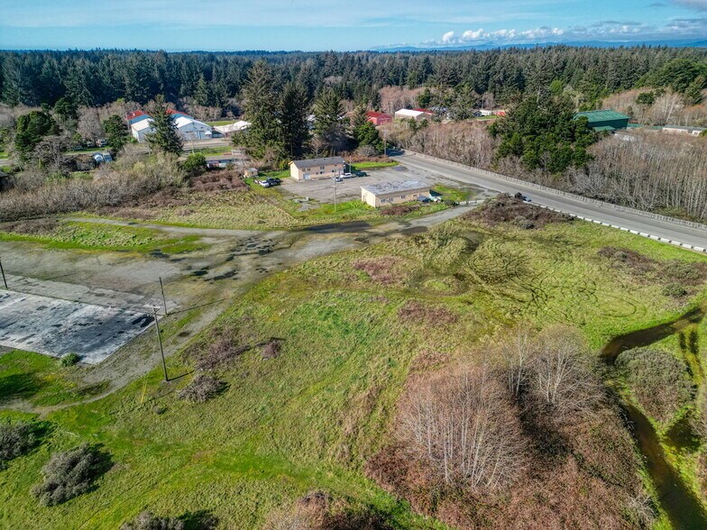 More Photos Of 645 Elk Valley Rd, Crescent City Warehouse For Sale