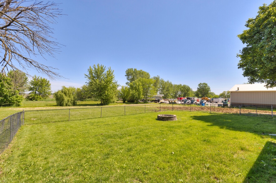 More Photos Of 1100 2nd St NE, Bondurant Industrial For Sale