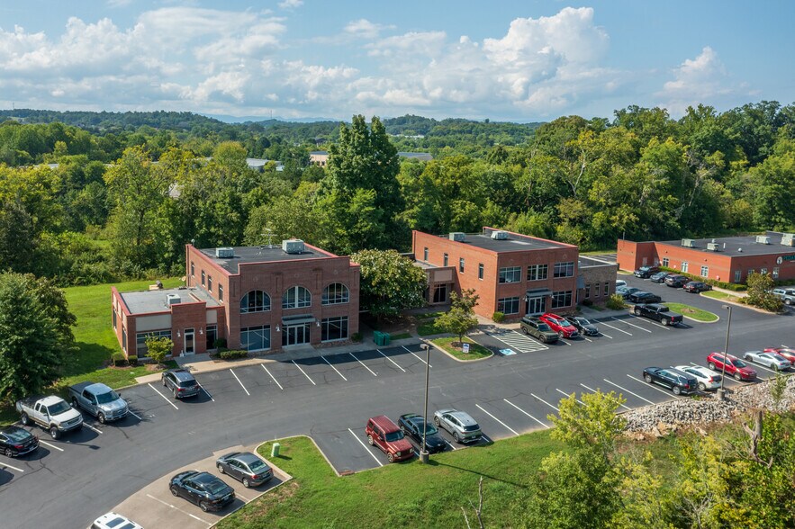 More Photos Of 2575 Willow Point Way, Knoxville Office For Sale