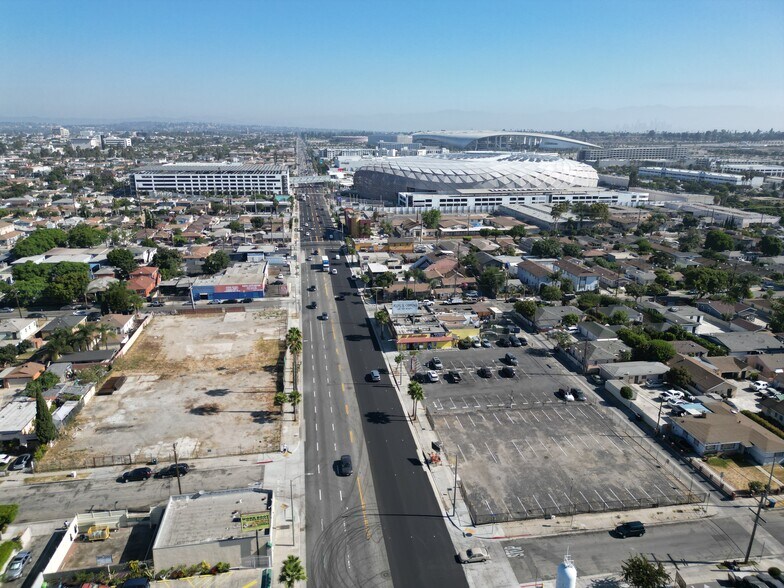 More Photos Of 10500 S Prairie Ave, Inglewood Freestanding For Sale