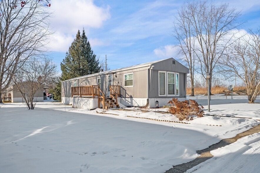 More Photos Of 6029 E 200 N, Monticello Manufactured Housing Mobile Home Park For Sale