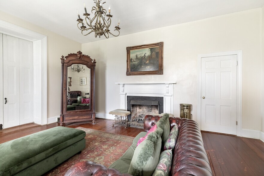 More Photos Of 2416 Lowesville Rd, Amherst Hospitality For Sale