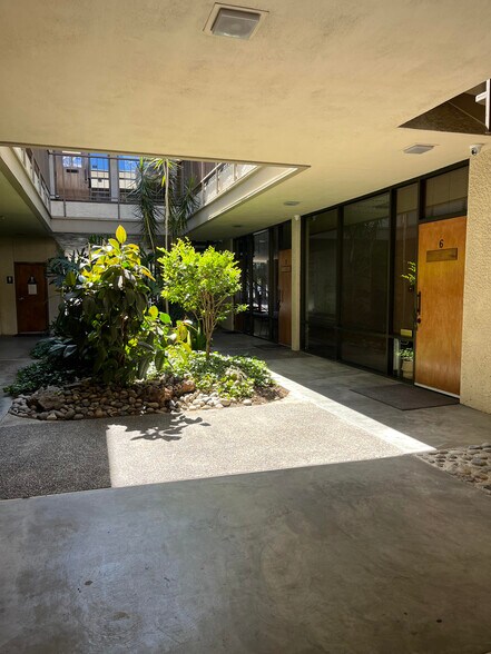 More Photos Of 3033 Moorpark Ave, San Jose Office For Lease