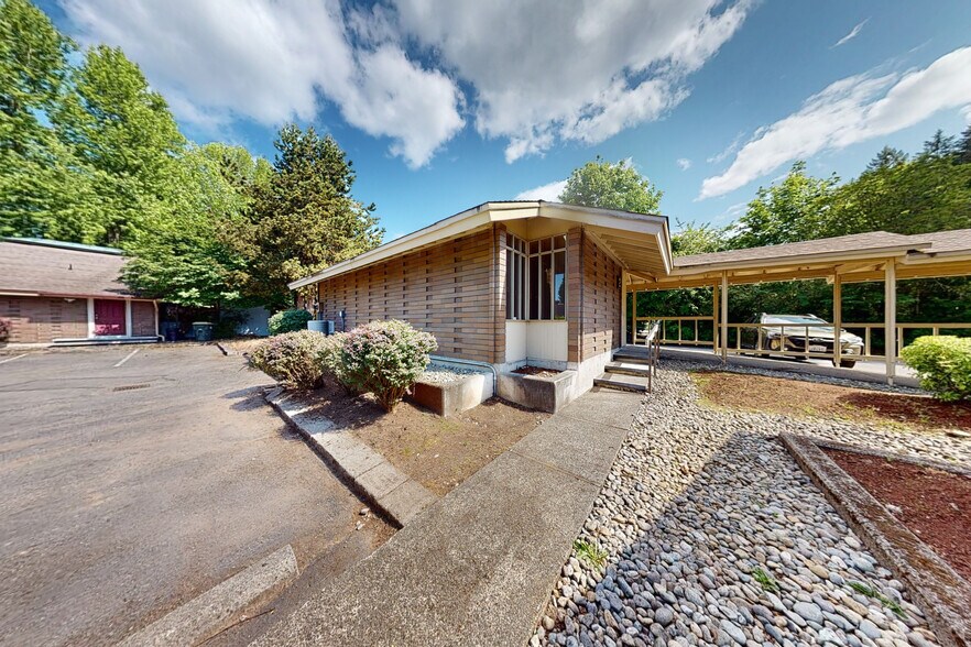 More Photos Of 520 Lilly Rd NE, Olympia Medical For Lease
