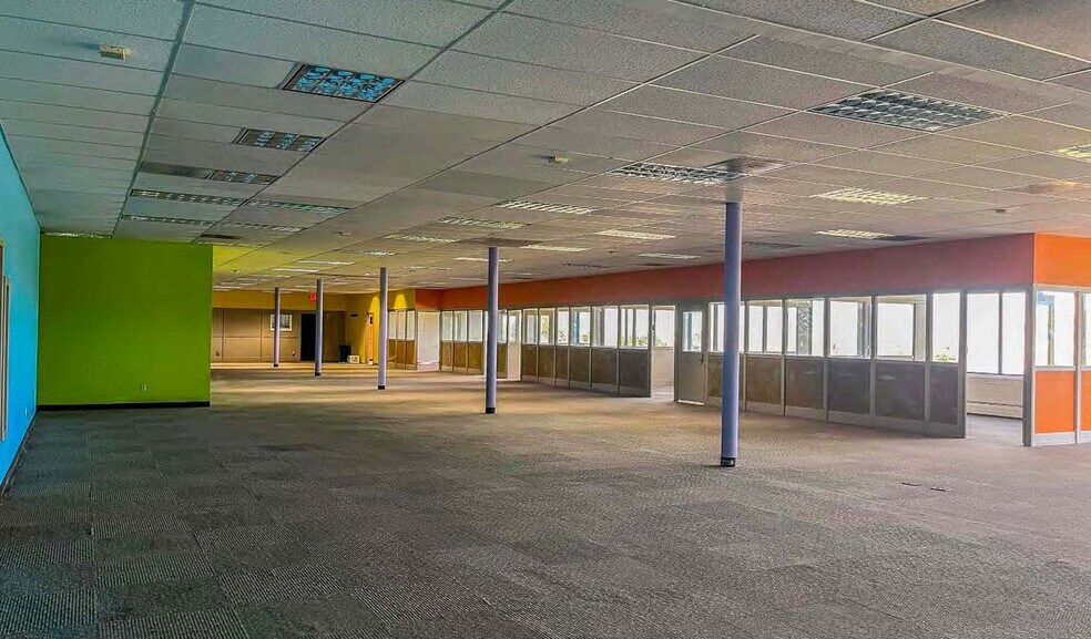 More Photos Of 1100 E 55th St, Cleveland Manufacturing For Lease