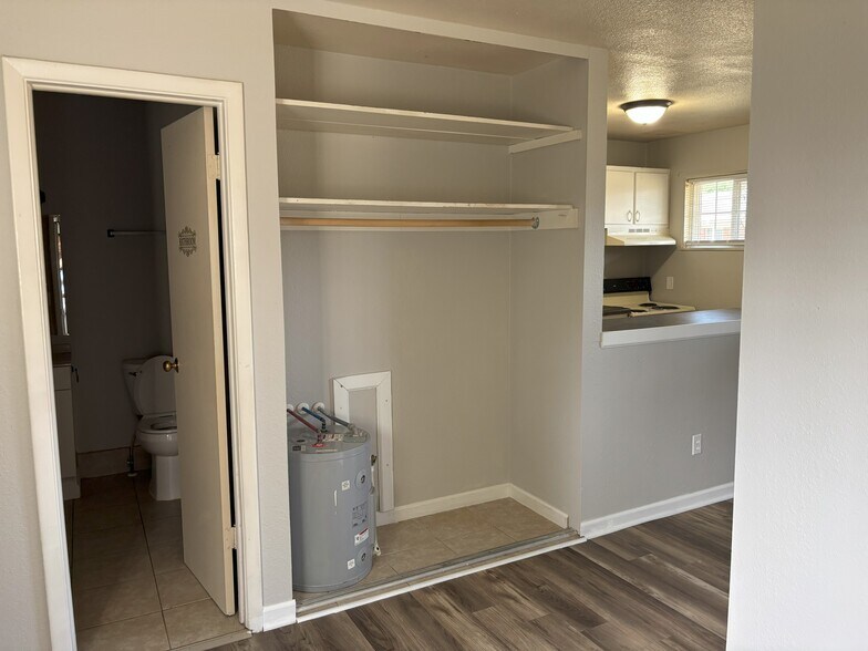 More Photos Of 5125 W 10th St, Indianapolis Apartments For Sale