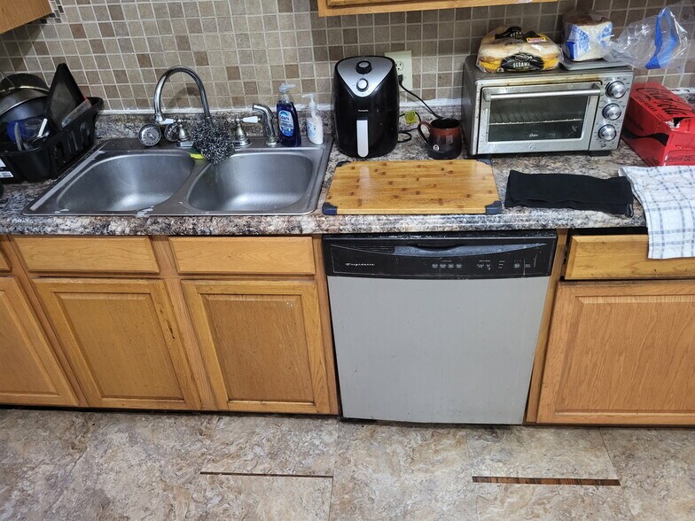 More Photos Of 518 Highland Ave SW, Roanoke Apartments For Sale