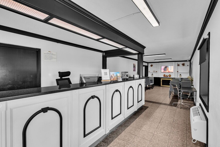 More Photos Of 962 Riverview Rd, Rock Hill Hotel For Sale