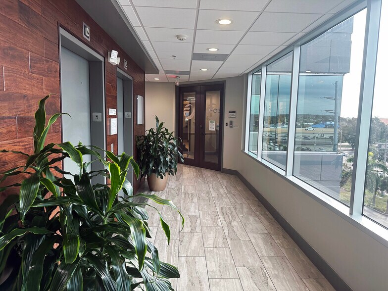 More Photos Of 2503 Del Prado Blvd S, Cape Coral Medical For Lease