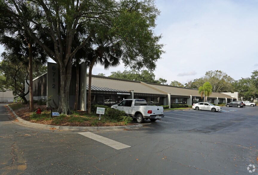 Primary Photo Of 6710 Benjamin Rd, Tampa Light Distribution For Lease