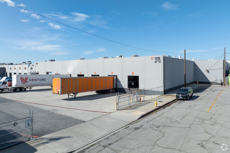 More Photos Of 1938-1946 E 46th St, Los Angeles Warehouse For Lease