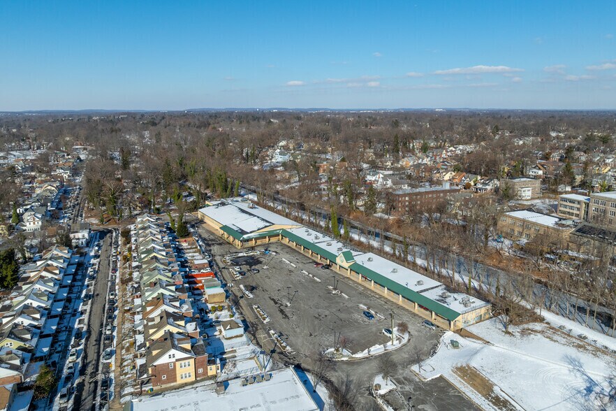 More Photos Of 215 N Hermitage Ave, Trenton General Retail For Sale