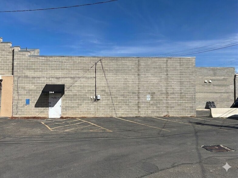 More Photos Of 244 N Main St, Spanish Fork Storefront Retail Office For Sale
