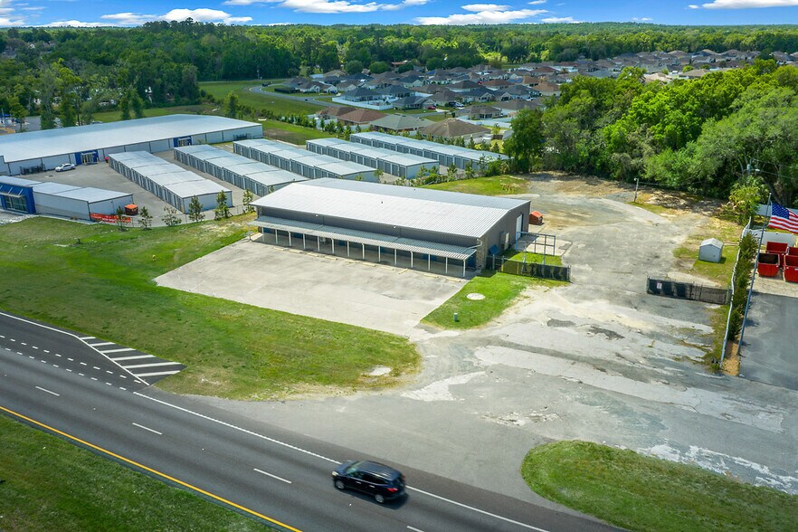 Primary Photo Of 9732 SE US Highway 441, Belleview Warehouse For Lease