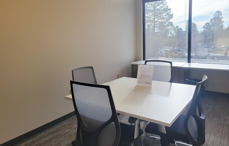 More Photos Of 1120 W University Ave, Flagstaff Coworking Space