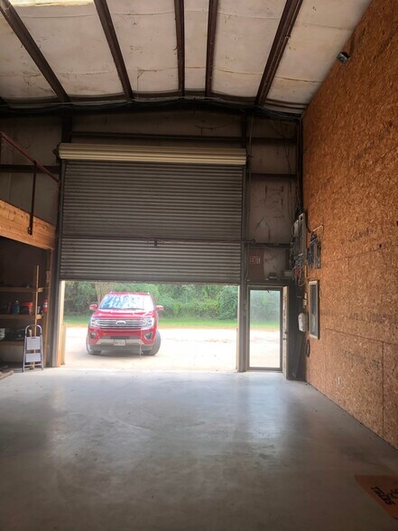 More Photos Of 54012 US 290, Hempstead Warehouse For Sale