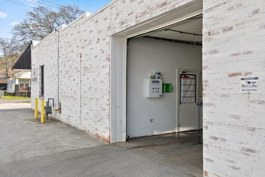 More Photos Of 3801 Dodds Ave, Chattanooga Warehouse For Lease