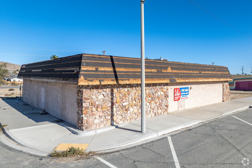 Primary Photo Of , Joshua Tree General Retail For Sale
