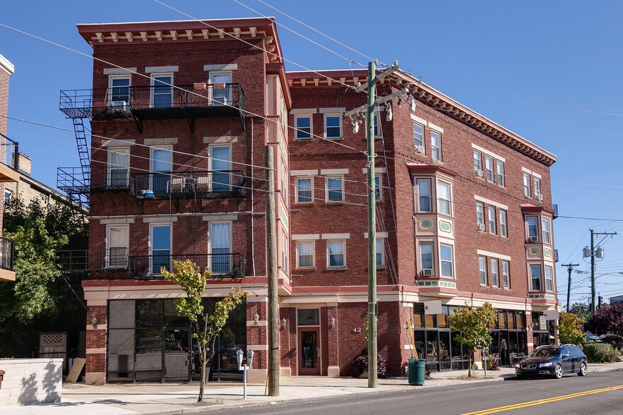 More Photos Of 4007 Allston St, Cincinnati Apartments For Lease