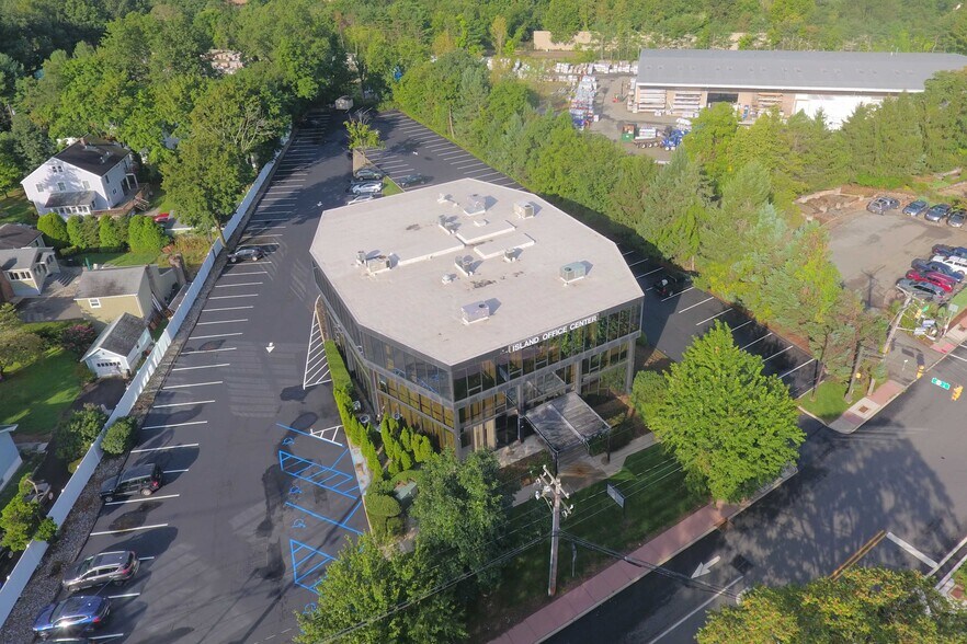 More Photos Of 545 Island Rd, Ramsey Medical For Lease