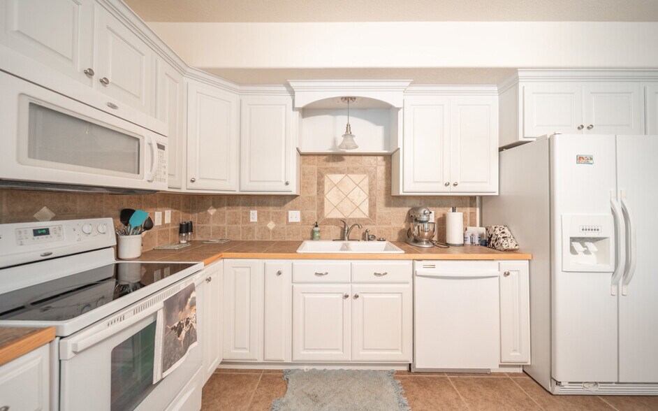 More Photos Of 15270 Cedarstone Drive, Eminence Land For Sale