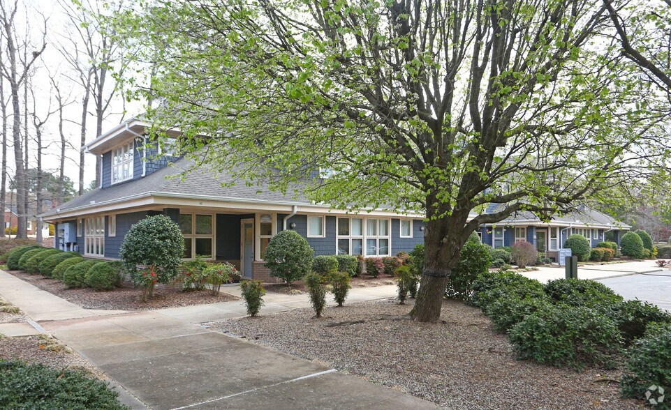 More Photos Of 3400 Croasdaile Dr, Durham Office Residential For Lease