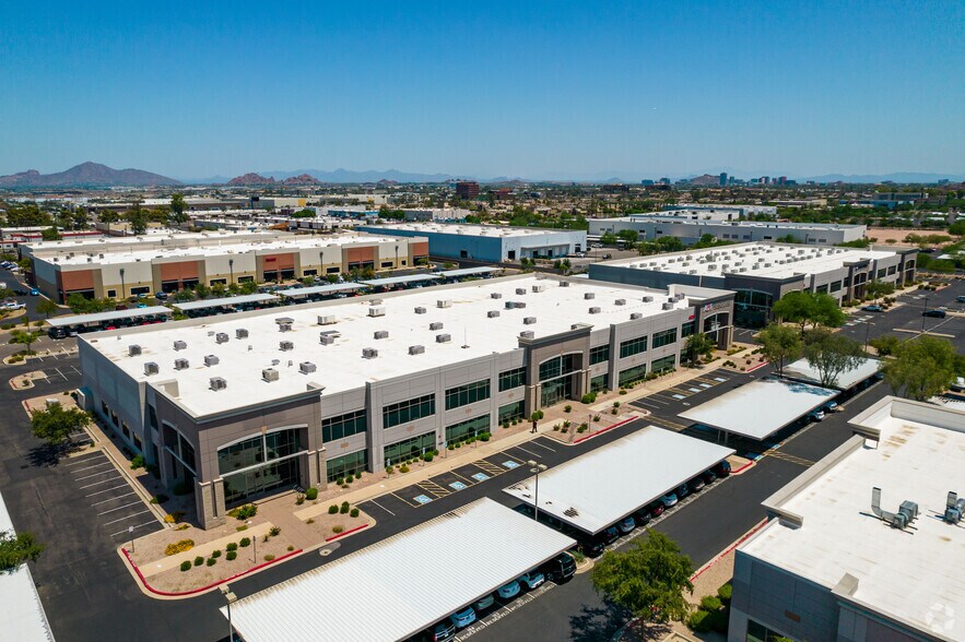 More Photos Of 4320 E Cotton Center Blvd, Phoenix Warehouse For Lease