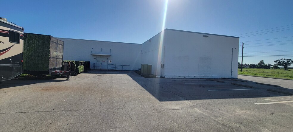 More Photos Of 2160 Colonial Blvd, Fort Myers Medical For Lease