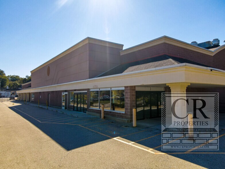 More Photos Of 2094 E Main St, Cortlandt Manor Freestanding For Lease