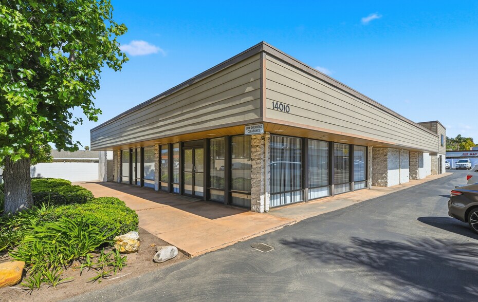 Primary Photo Of 14010 Poway Rd, Poway Freestanding For Sale