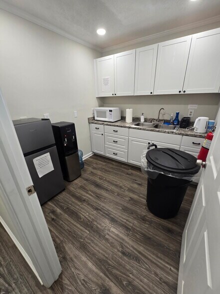 More Photos Of , Jonesboro Office For Sale