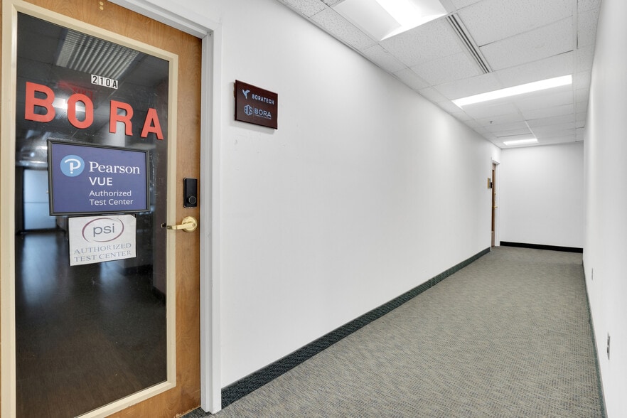 More Photos Of 7535 Little River Tpke, Annandale Office Residential For Sale