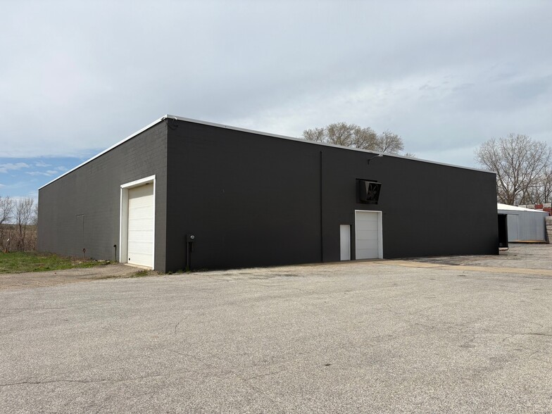 Primary Photo Of 7200 Linn St, Eau Claire Warehouse For Lease