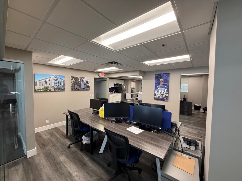 More Photos Of 1720 E Tiffany Dr, West Palm Beach Office For Lease