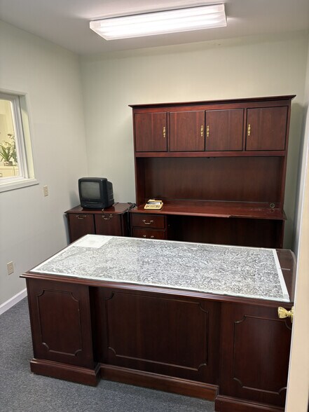 More Photos Of 1049-1085 E Terra Ln, O'Fallon Office For Lease