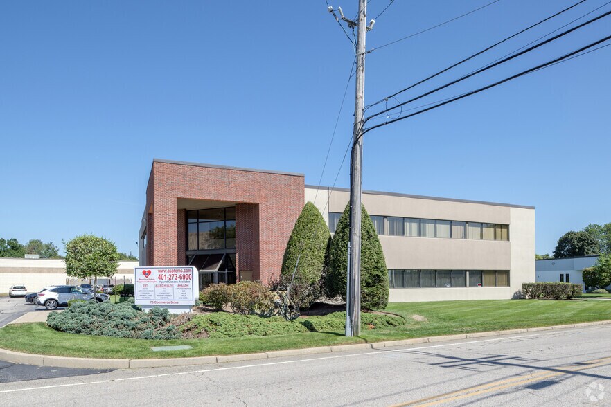 More Photos Of 75 Commerce Dr, Warwick Office For Sale
