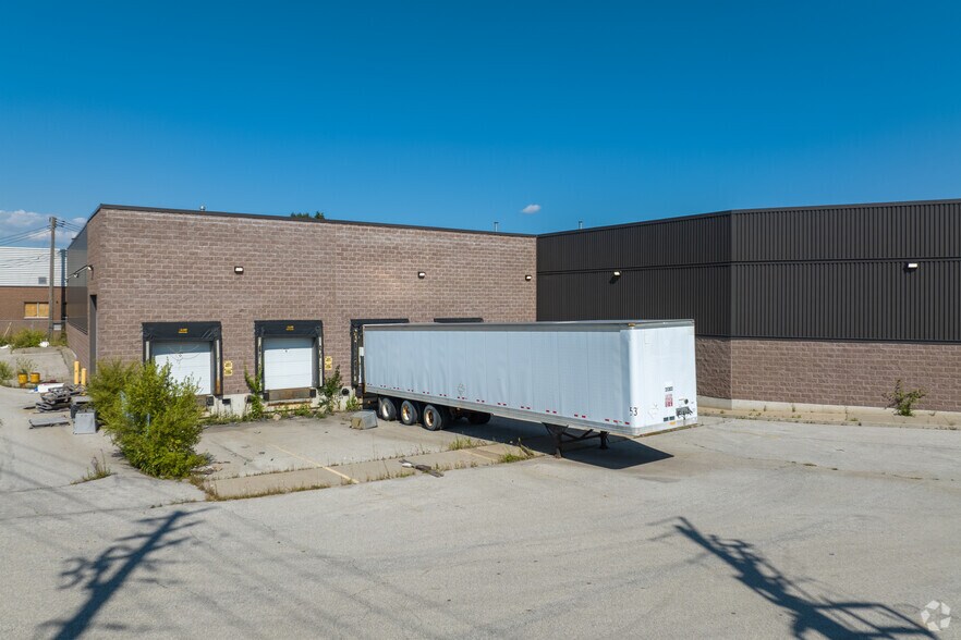More Photos Of 100 Ronson Dr, Toronto Warehouse For Sale