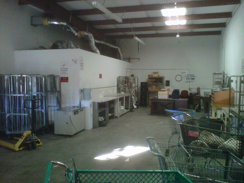 More Photos Of 2775 Feather River Blvd, Oroville Warehouse For Lease