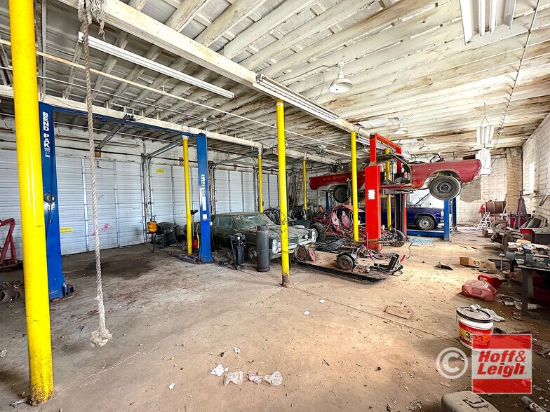More Photos Of 1628 Sherrick Rd SE, Canton Warehouse For Sale