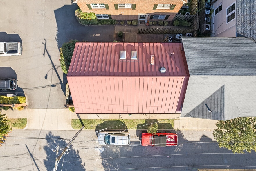 More Photos Of 1011 Charles St, Fredericksburg Loft Creative Space For Lease