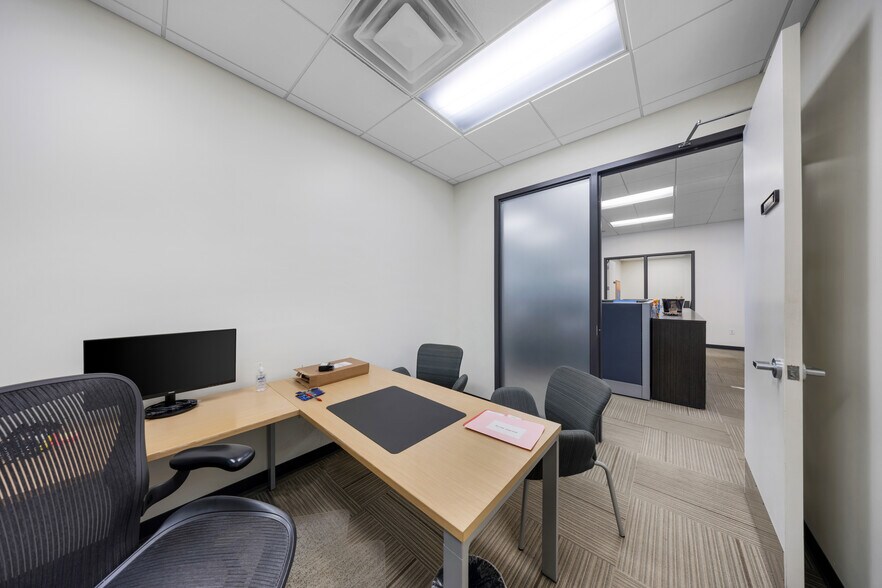 More Photos Of 2155 SW 22nd St, Miami Office For Lease