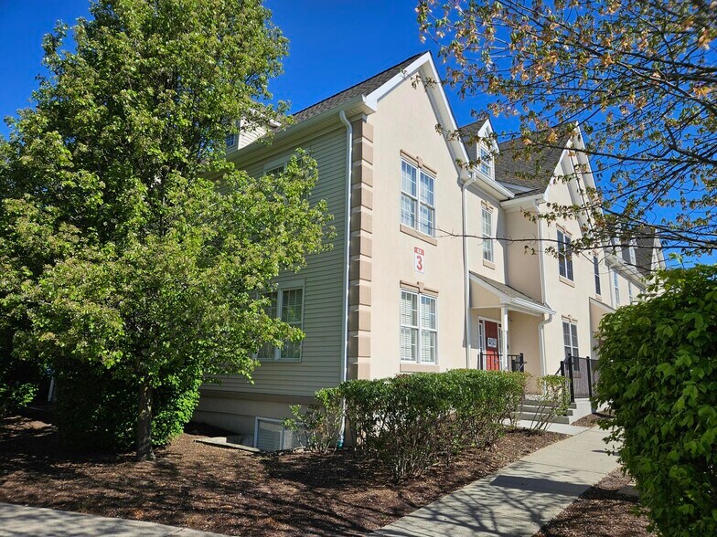 More Photos Of 4 Walter Foran Blvd, Flemington Office For Sale