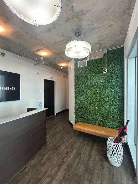 More Photos Of 109-111 N 12th St, Tampa Office For Lease