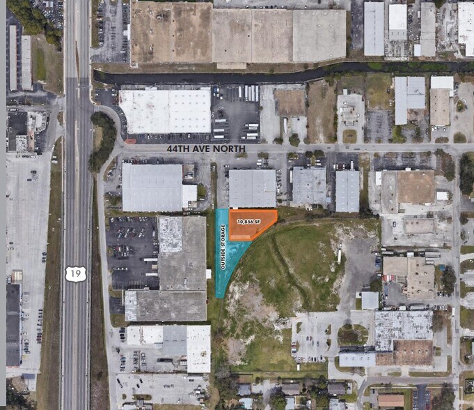 More Photos Of 3244-3250 44th Ave N, Saint Petersburg Manufacturing For Lease